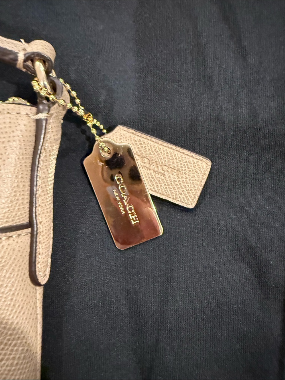 Coach Kitt Messenger Pebbled Leather Crossbody in Cream - Picture 2 of 7